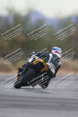 media/Sep-21-2025-Race Pace (Sun) [[98bf33ef95]]/Verified/2-Turn 2 Backside (835am)/